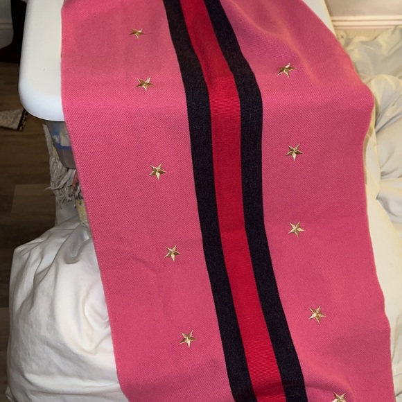 Gucci Authentic Wool/Cashmere Scarf - Picture 6 of 6